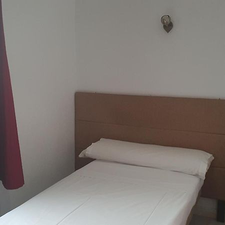 Fuencarral Kryse&Breogan Hotel Madrid Ngoại thất bức ảnh