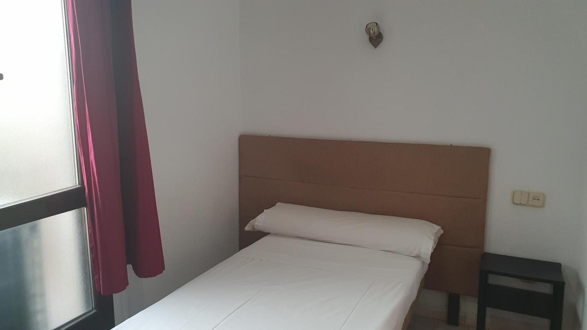 Fuencarral Kryse&Breogan Hotel Madrid Ngoại thất bức ảnh