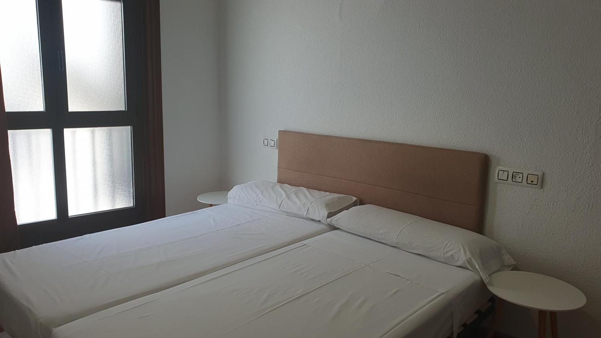 Fuencarral Kryse&Breogan Hotel Madrid Ngoại thất bức ảnh